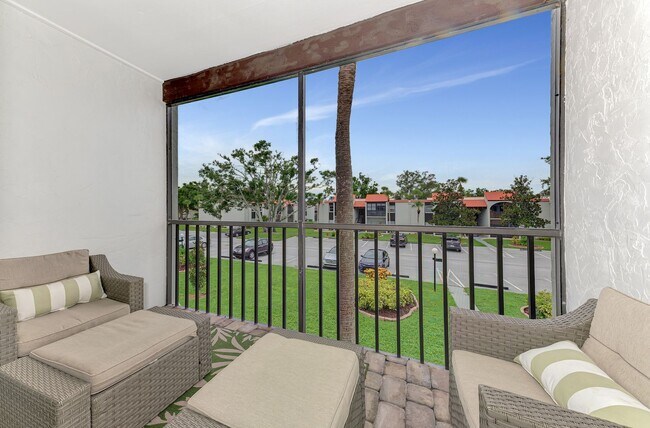 Building Photo - **AVAILABLE STARTING FEBRUARY 2026 FOR UP TO 6 MONTHS **