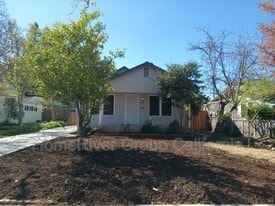 Building Photo - 5024 10th Ave