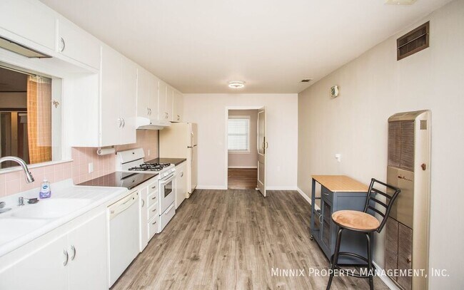 Building Photo - 3212 36th St