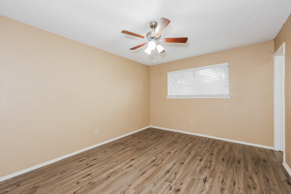 Building Photo - 6109 Springwood Dr