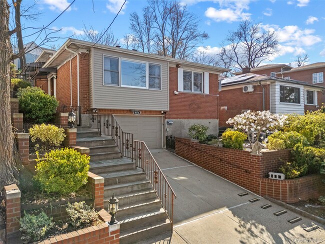 Building Photo - 45-76-76 Browvale Ln