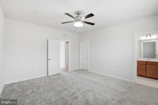Building Photo - 8178 Red Hook St