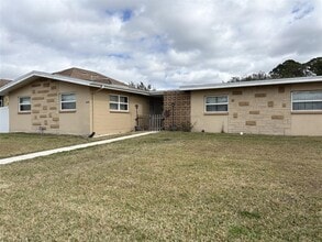 Building Photo - 4940 Shell Stream Blvd