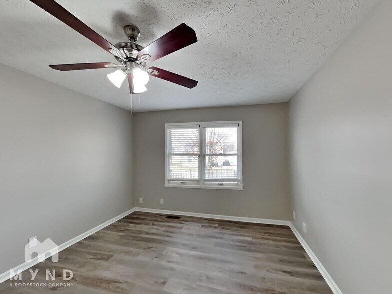 Building Photo - 6040 Buell Ln