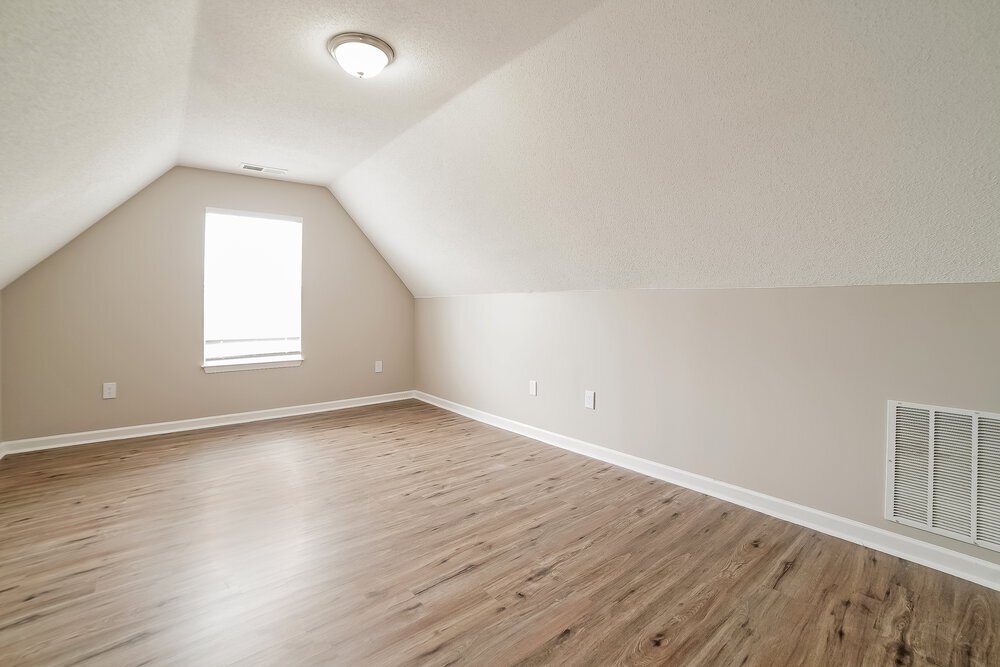 Building Photo - 1776 Cresent Ln