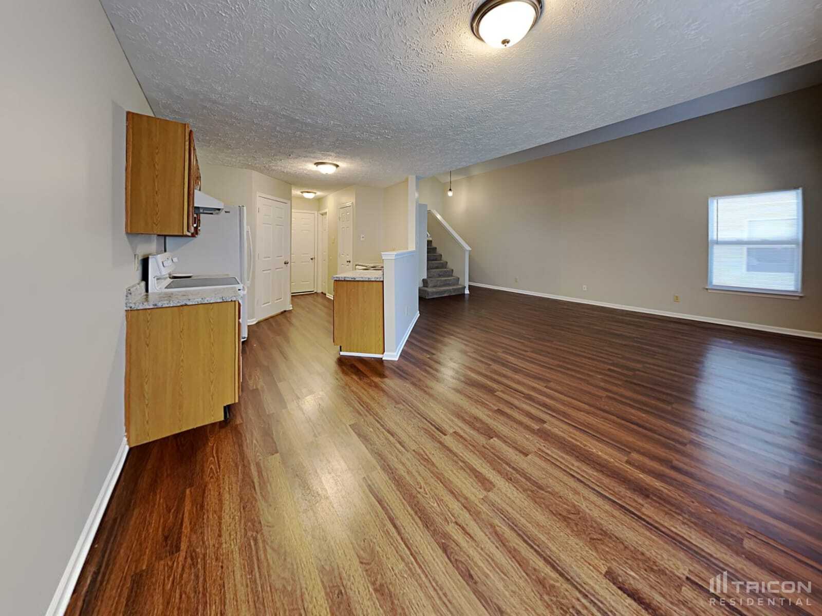 Building Photo - 4452 Redcliff N Ln