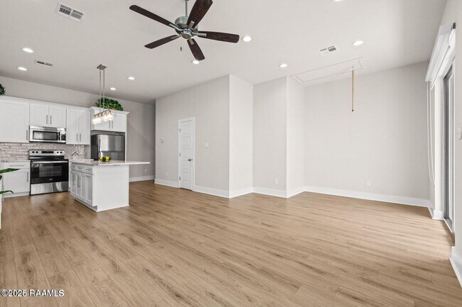 Building Photo - 106 Gadwall Dr