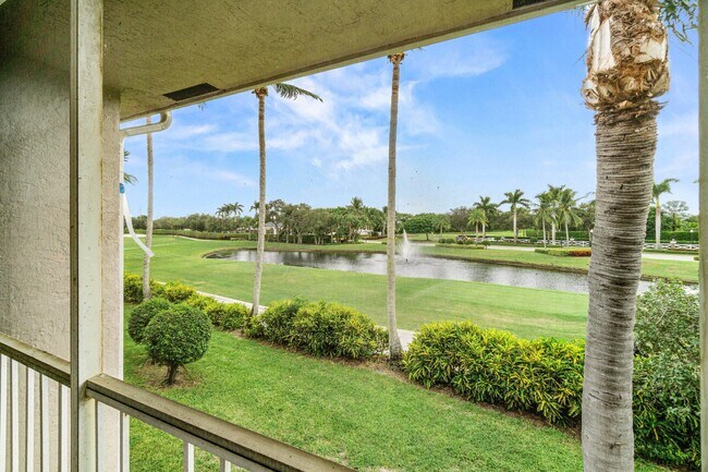 Building Photo - 5184 Lake Catalina Dr N