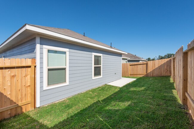 Building Photo - 25719 Northpark Palm Dr
