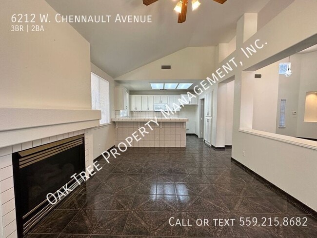 Building Photo - 6212 W Chennault Ave