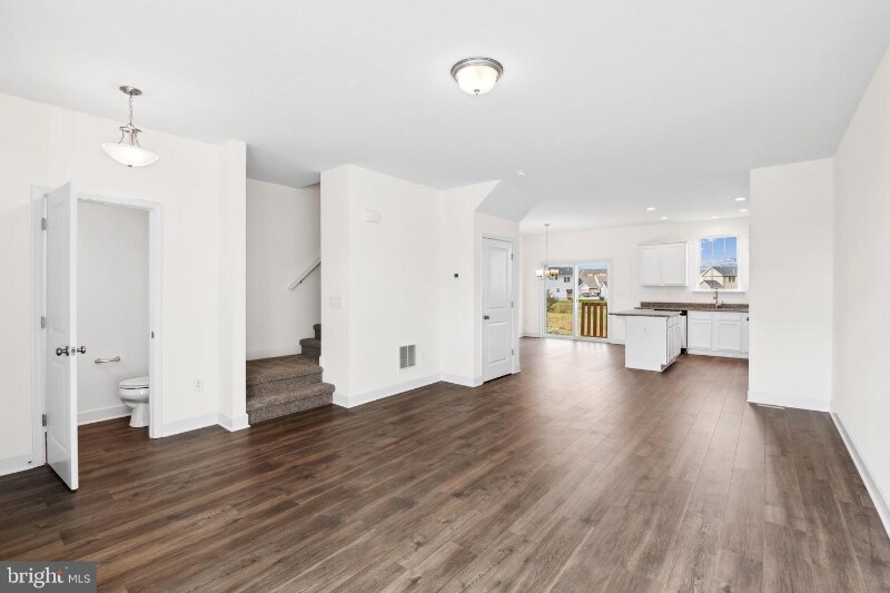 Building Photo - 2668 Brownstone Dr