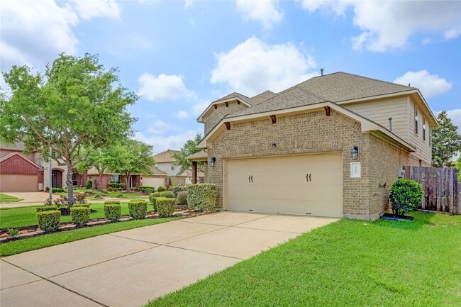 Building Photo - 6007 Pomme Bay Pass