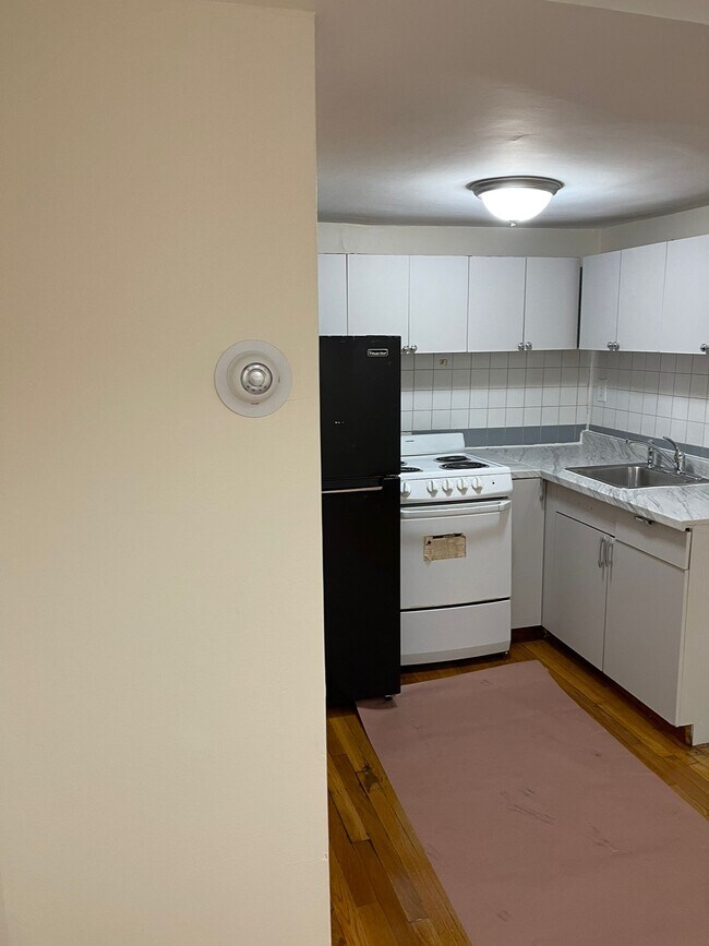 Building Photo - 311 Allston St