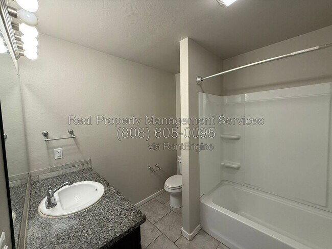 Building Photo - 2709 Wausau Ave
