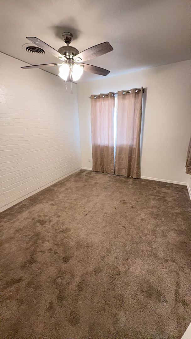 Building Photo - 3 BEDROOM HOME WITH WORKSHOP ON 2 1/2 ACRES