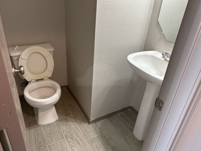 Building Photo - 5308 Birmingham Cir