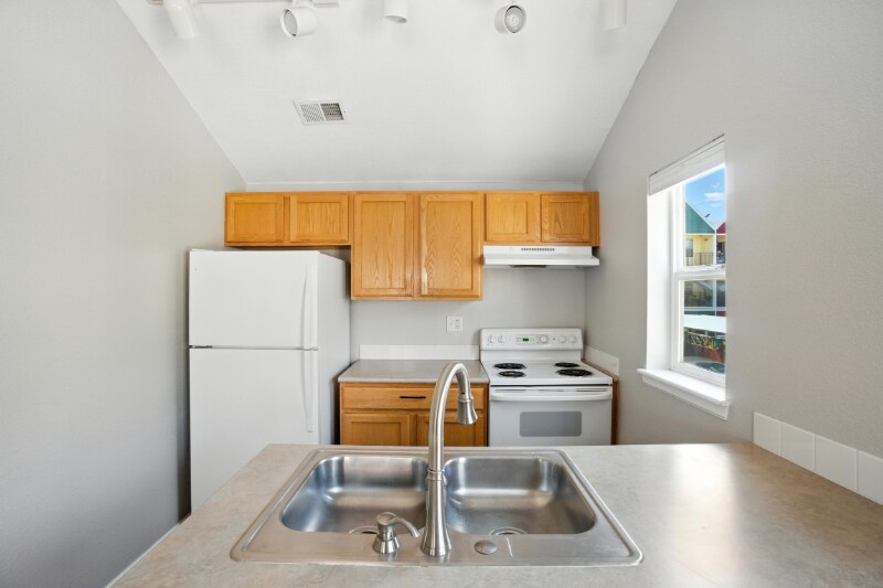 Building Photo - 4435 W 37th Ave