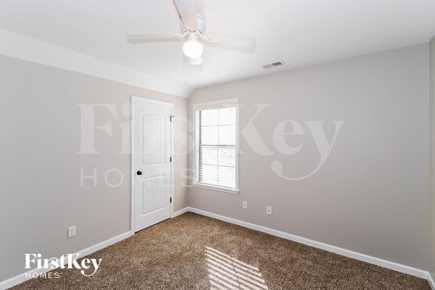 Building Photo - 10582 Bird Stone Cove