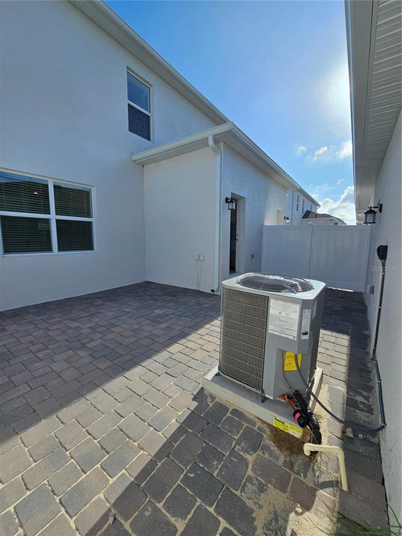 Building Photo - 2144 Rider Rain Ln