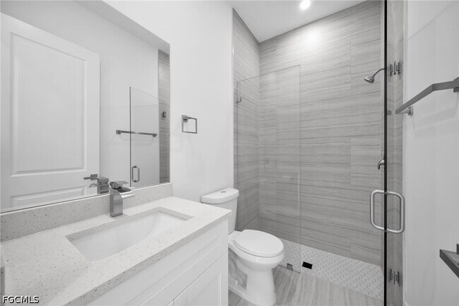 Building Photo - 3543 NE 14th Pl