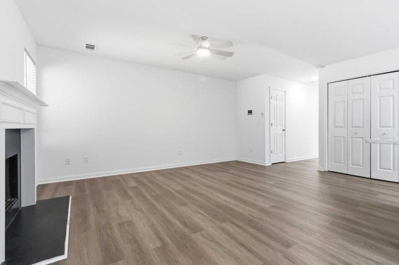 Building Photo - 420 Thistle Cove