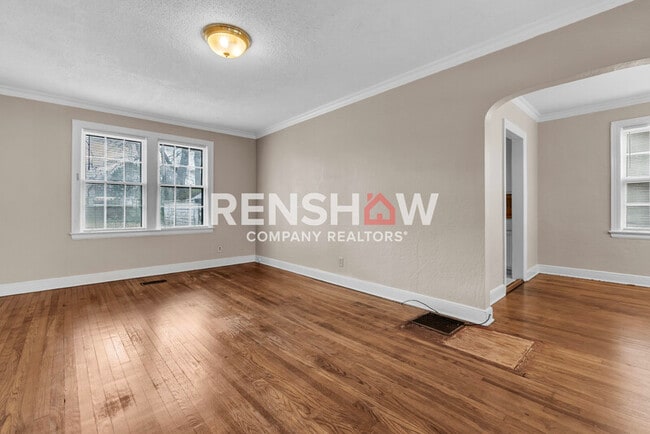 Building Photo - 3757 Faxon Ave