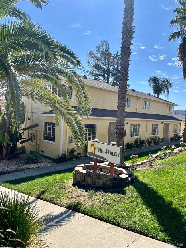 Building Photo - 160 E J St