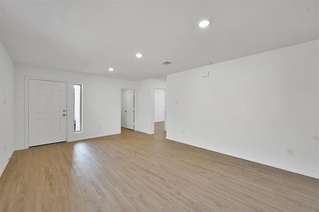 Building Photo - 27010 Rimini Pt Dr