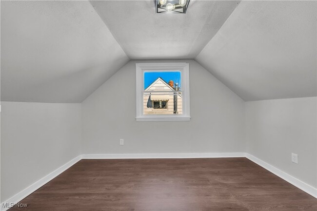 Building Photo - 23198 Gay St