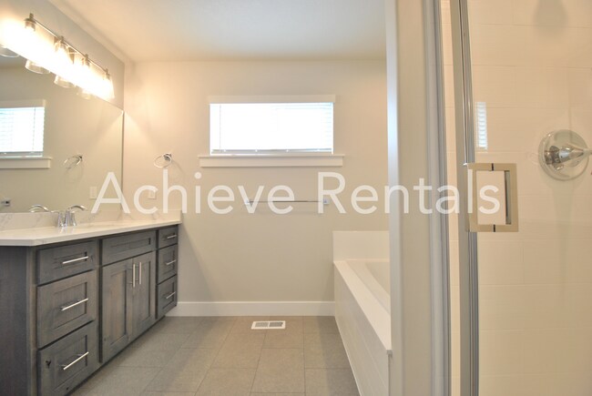 Building Photo - New Built Nibley Townhome | Neighborhood Park & Close to Schools and Town!