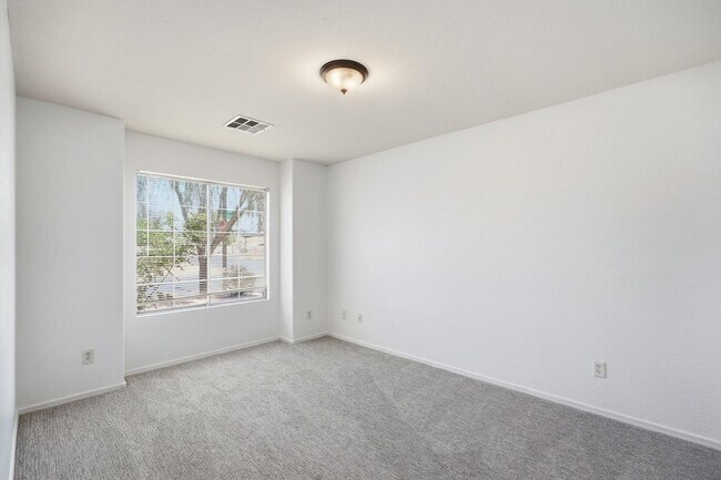 Building Photo - 23851 W Lasso Ln