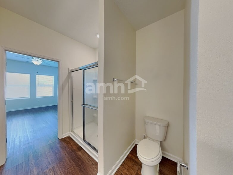 Building Photo - 8714 Layalie Way