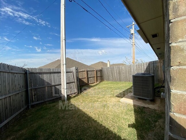 Building Photo - 1503 MacAlpine St