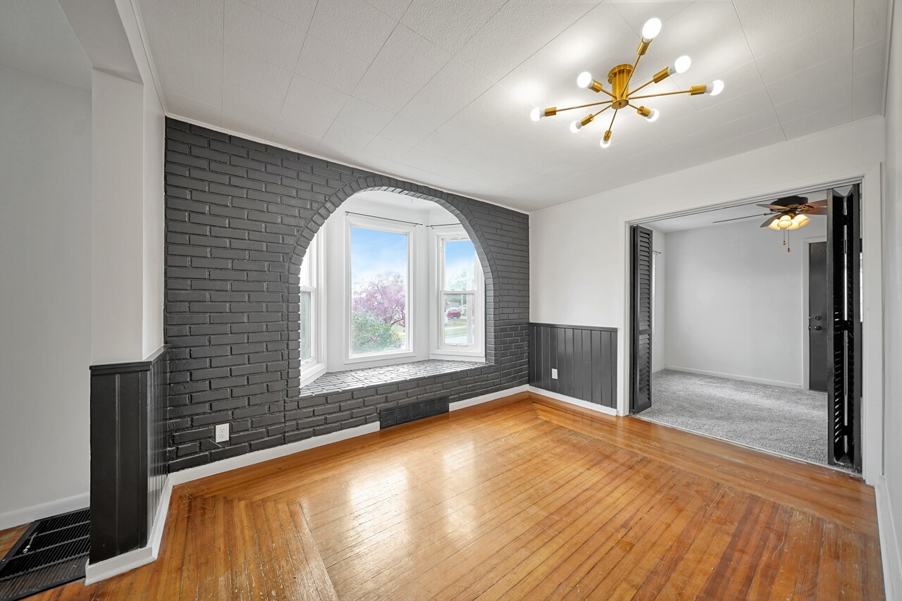 Building Photo - 1603 N Cotner Blvd