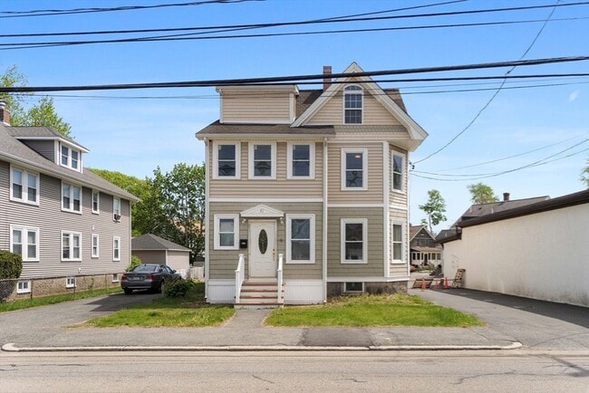 Building Photo - 21 Hartford St