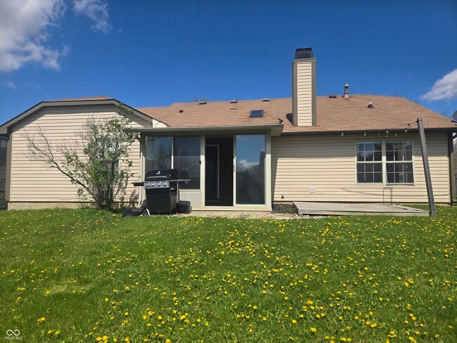 Building Photo - 5565 Allison Way