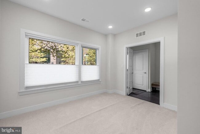 Building Photo - 428 Stabler Ln