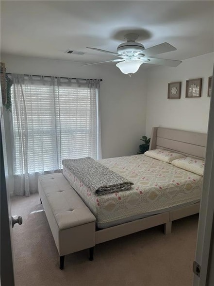 Building Photo - 160 Finchley Dr