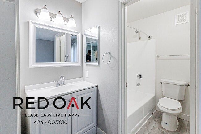 Building Photo - 3742 E Fountain St