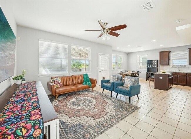 Building Photo - 5303 Marsh Ln