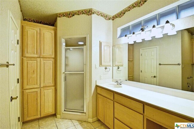 Building Photo - 2725 Diamond Trail