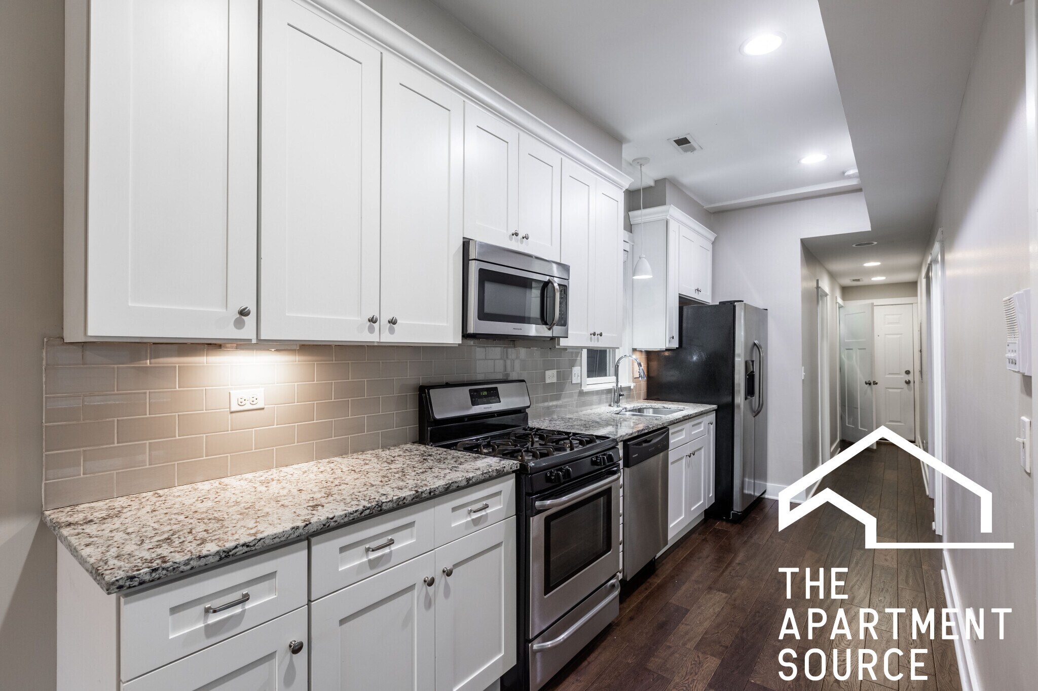 Building Photo - 2449 N Ashland Ave