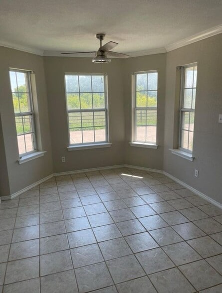 Building Photo - 2517 FM2862