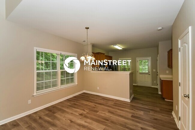 Building Photo - 3 Bedroom Pet-Friendly Home in Dallas, GA with Main Street Renewal