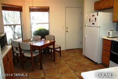 Building Photo - 7857 S Wild Primrose Ave