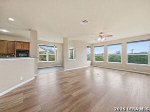 Building Photo - 23514 7 Winds