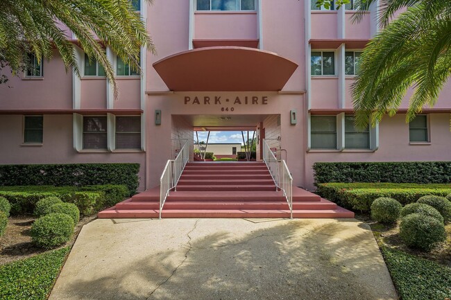 Primary Photo - Beautiful, one-of-a-kind Park Avenue COndo