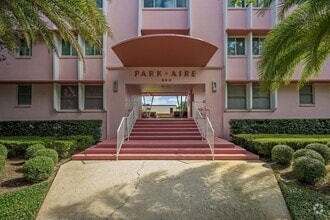 Building Photo - Beautiful, one-of-a-kind Park Avenue COndo