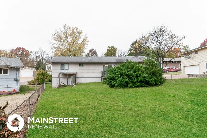 Building Photo - 2756 Tiara Dr