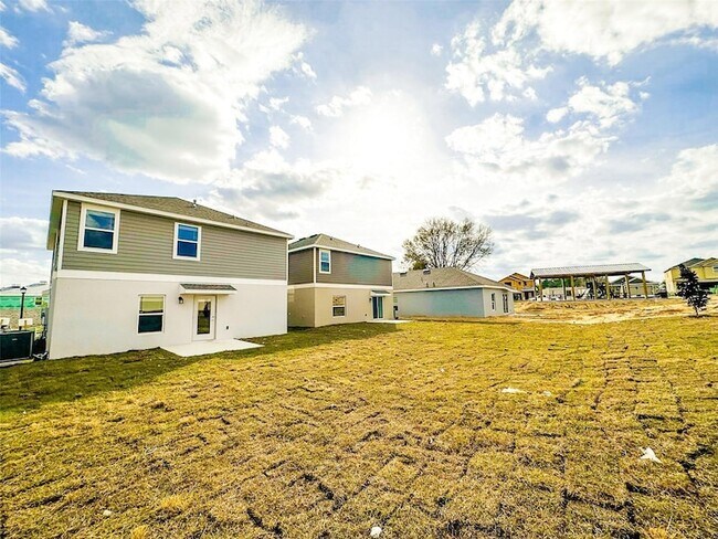 Building Photo - 26159 Feathergrass Cir